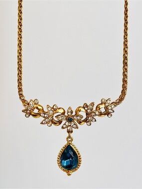 Vintage Signed VENDOME Gold-Tone & Deep Blue Crystal Teardrop Necklace